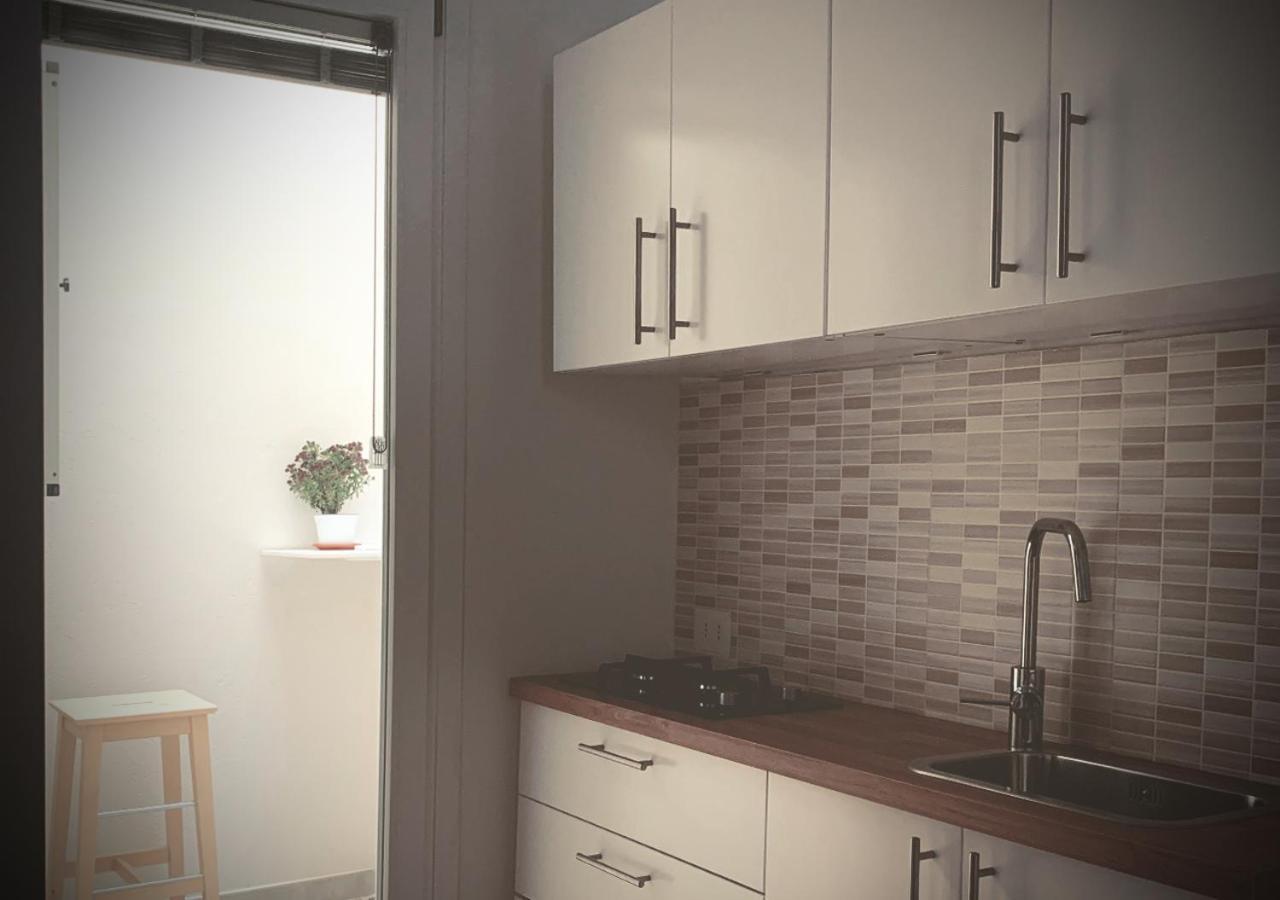 Satyria Apartments Taranto Eksteriør billede