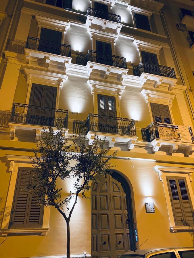 Satyria Apartments Taranto Eksteriør billede